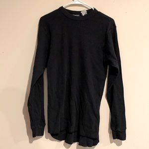 Medium black thermal long sleeve